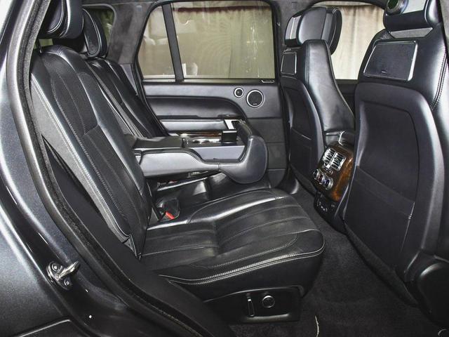 Photo of 2017 Carpathian Grey Land Rover Range Rover