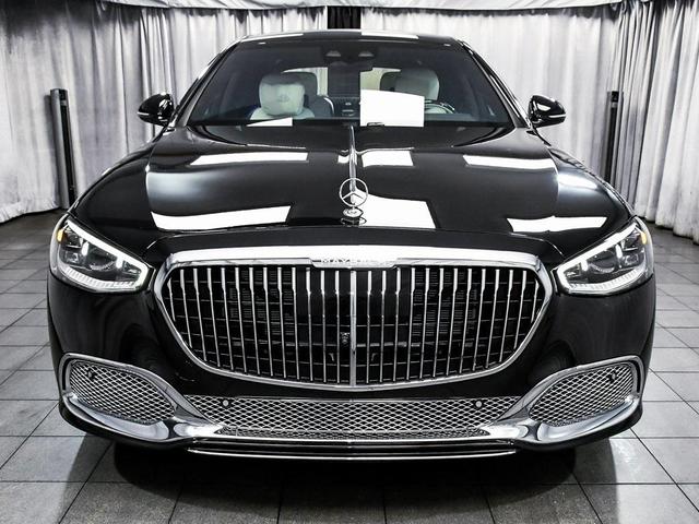Photo of 2024 Black Mercedes-Benz Maybach S 680