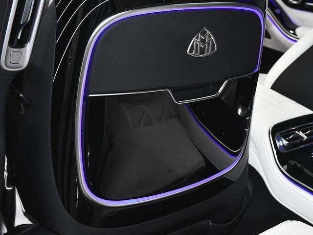 Photo of 2024 Black Mercedes-Benz Maybach S 680
