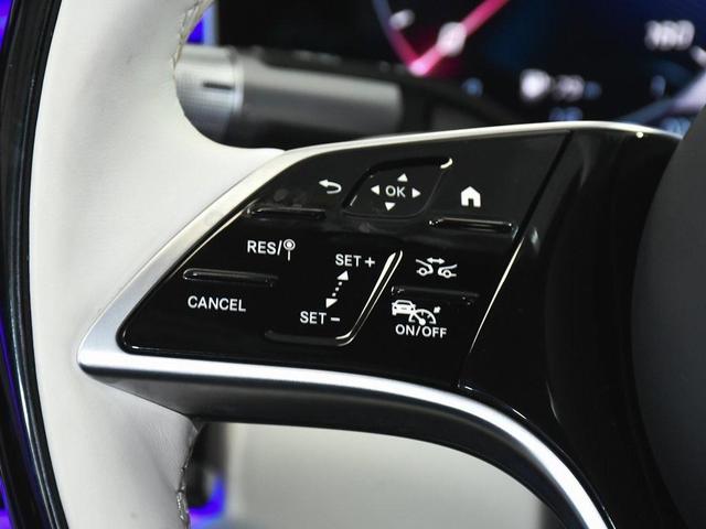 Photo of 2024 Black Mercedes-Benz Maybach S 680
