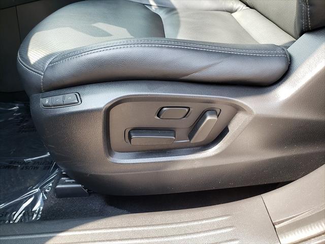 Photo of 2022 Jet Black Mica Mazda CX-9