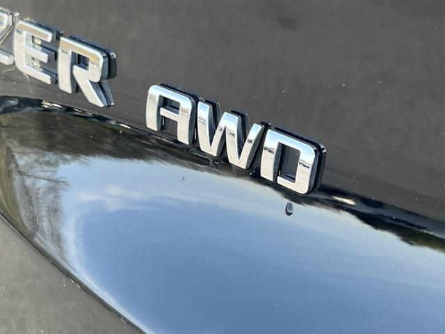 Photo of 2024 Black Chevrolet Blazer