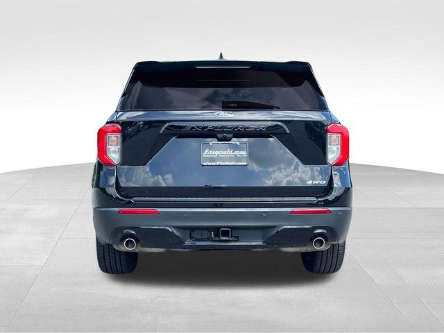 Photo of 2023 Agate Black Metallic Ford Explorer