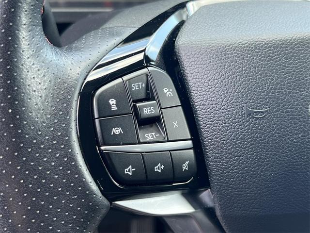 Photo of 2023 Agate Black Metallic Ford Explorer