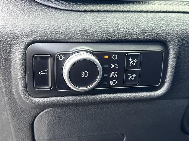 Photo of 2023 Agate Black Metallic Ford Explorer