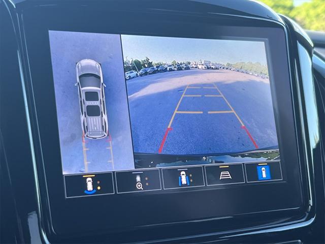Photo of 2023 Mosaic Black Metallic Chevrolet Traverse