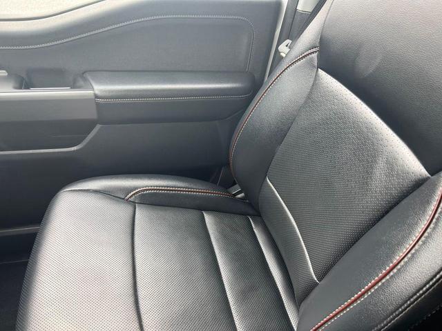 Photo of 2024 Oxford White Ford F-250