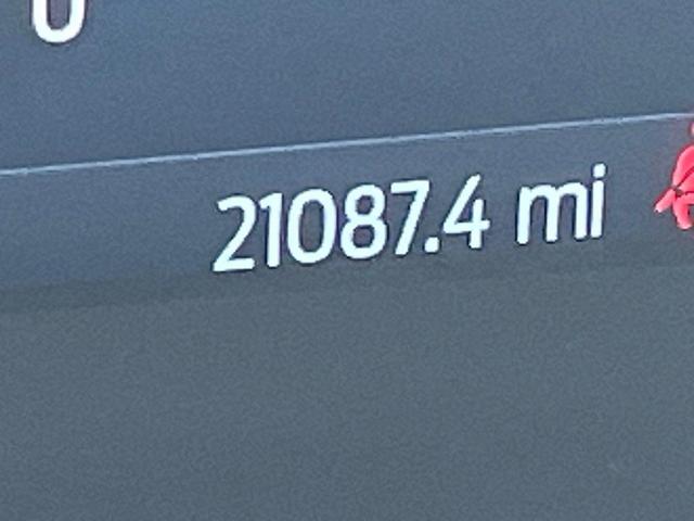 Photo of 2024 Oxford White Ford F-250