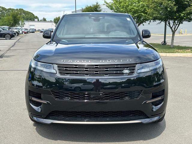 Photo of 2025 Santorini Black Metallic Land Rover Range Rover Sport