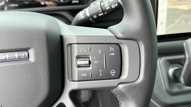 Photo of 2025 Grey Land Rover Defender