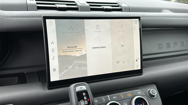 Photo of 2025 Grey Land Rover Defender