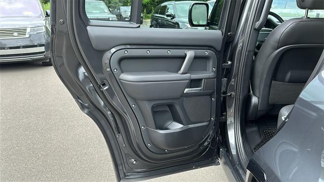 Photo of 2025 Grey Land Rover Defender