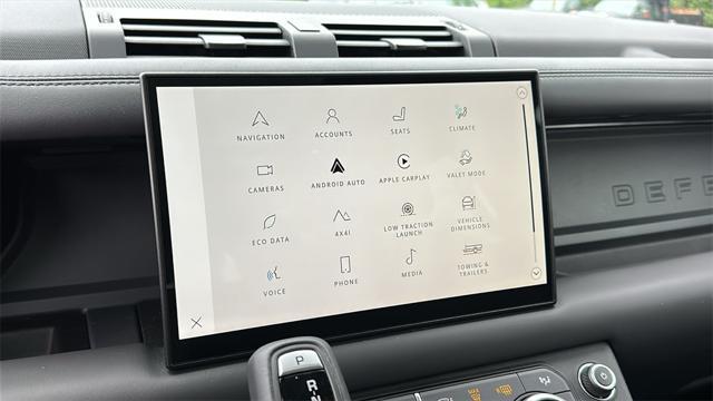 Photo of 2025 Grey Land Rover Defender