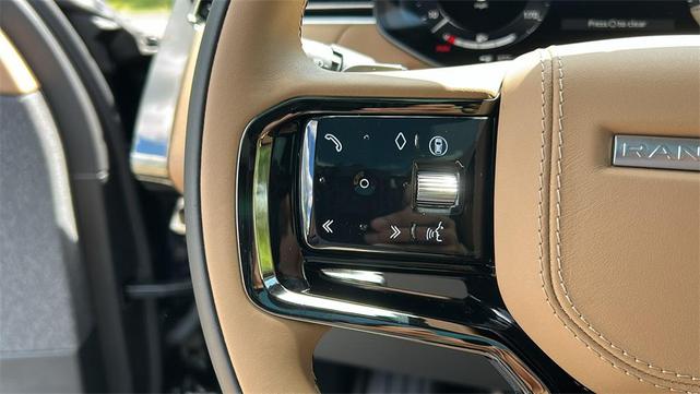 Photo of 2025 Santorini Black Metallic Land Rover Range Rover Sport