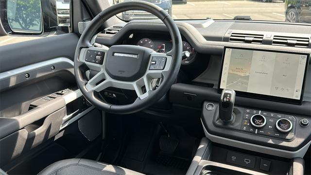 Photo of 2024 Fuji White Land Rover Defender