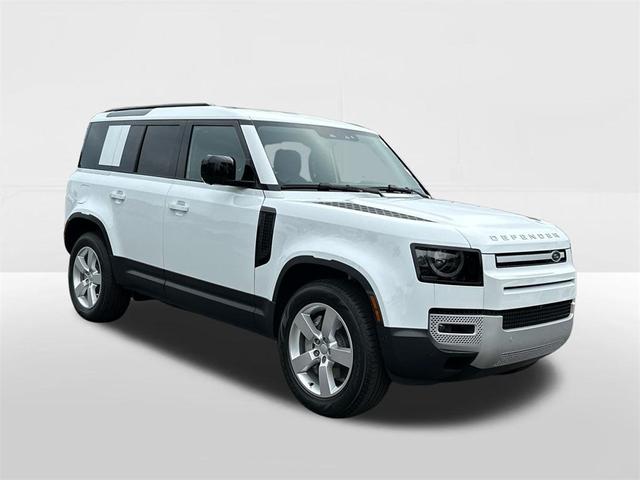 Photo of 2025 Fuji White Land Rover Defender