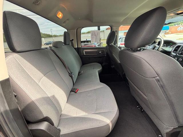 Photo of 2021 Diamond Black Crystal Pearlcoat RAM 1500 Classic