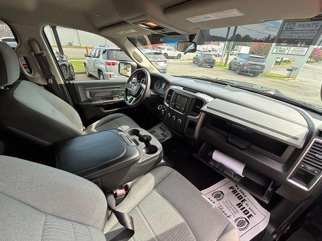 Photo of 2021 Diamond Black Crystal Pearlcoat RAM 1500 Classic
