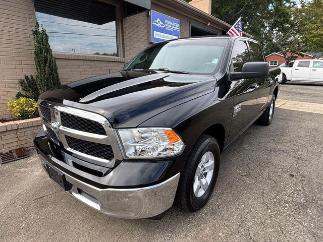 Photo of 2021 Diamond Black Crystal Pearlcoat RAM 1500 Classic