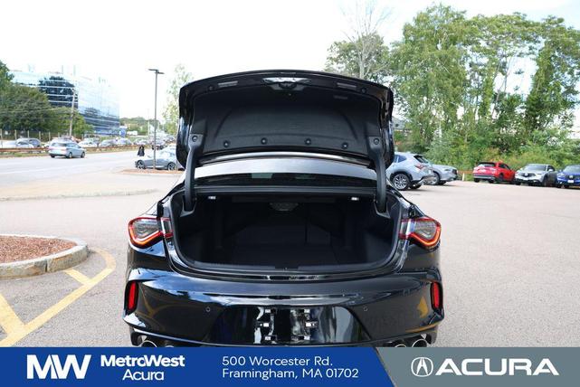 Photo of 2022 Majestic Black Pearl Acura TLX