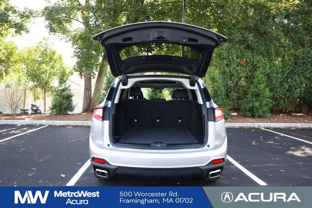 Photo of 2022 Lunar Silver Metallic Acura RDX