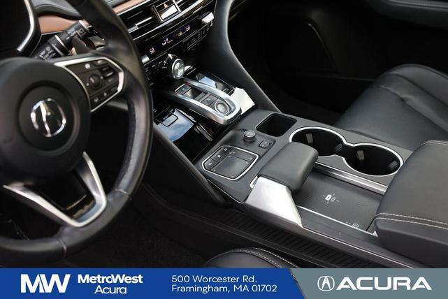 Photo of 2022 Liquid Carbon Metallic Acura MDX