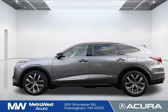 Photo of 2022 Liquid Carbon Metallic Acura MDX
