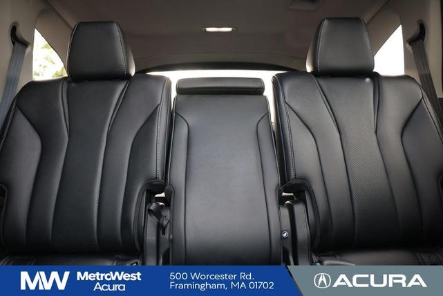 Photo of 2022 Liquid Carbon Metallic Acura MDX