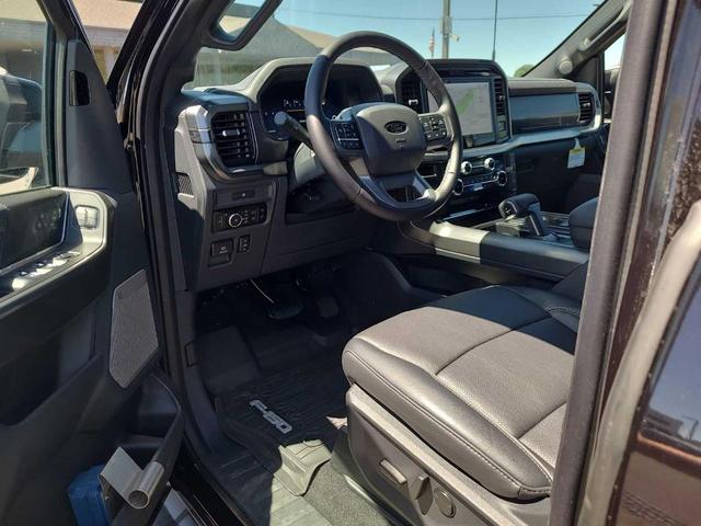 Photo of 2025 Agate Black Metallic Ford F-150