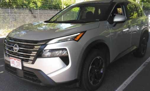 Photo of 2024 Brilliant Silver Metallic Nissan Rogue