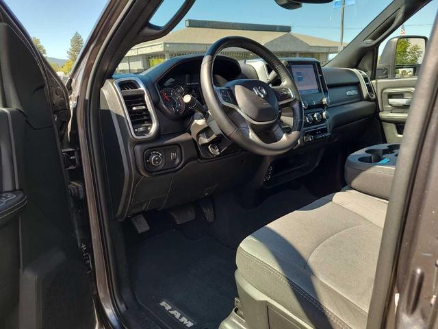 Photo of 2024 Granite Crystal Clearcoat Metallic RAM 2500