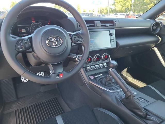 Photo of 2025 Blue Toyota GR86