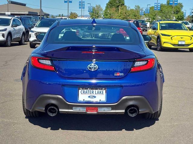 Photo of 2025 Blue Toyota GR86