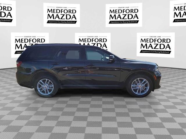 Photo of 2024 DB Black Clearcoat Dodge Durango
