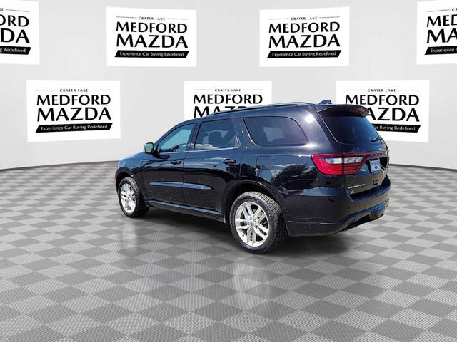 Photo of 2024 DB Black Clearcoat Dodge Durango
