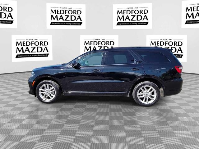 Photo of 2024 DB Black Clearcoat Dodge Durango