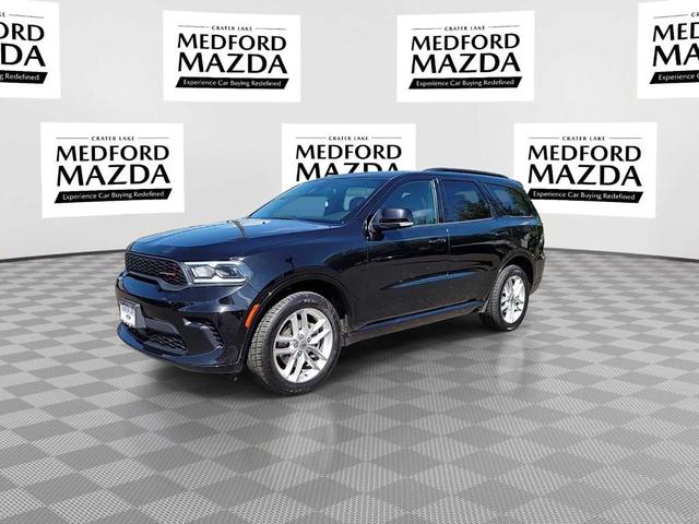 Photo of 2024 DB Black Clearcoat Dodge Durango