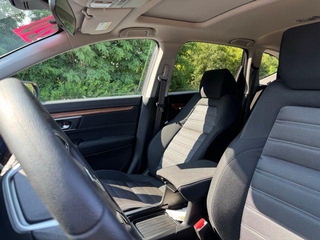 Photo of 2020 Sonic Gray Pearl Honda CR-V