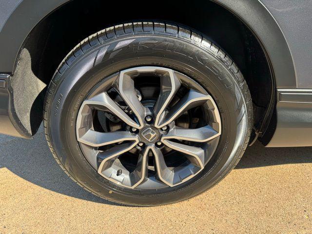 Photo of 2020 Sonic Gray Pearl Honda CR-V