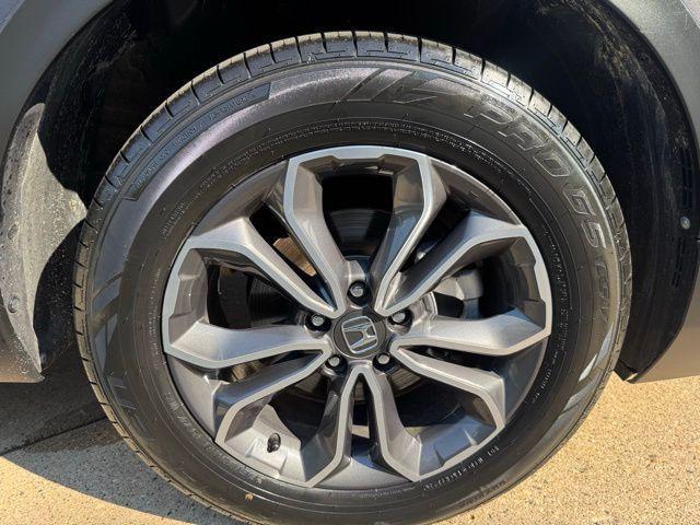 Photo of 2020 Sonic Gray Pearl Honda CR-V