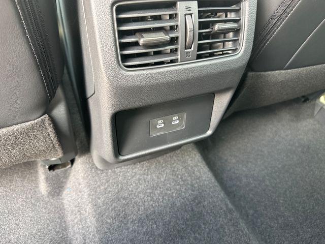 Photo of 2026 Super Black Nissan Rogue