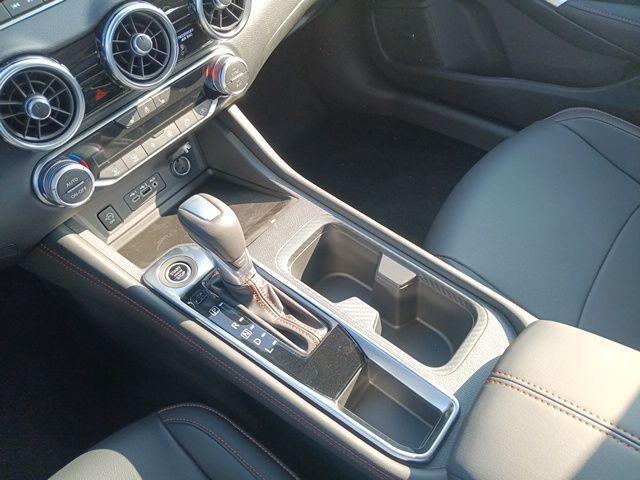 Photo of 2025 Aspen White Tricoat/Super Black Nissan Sentra