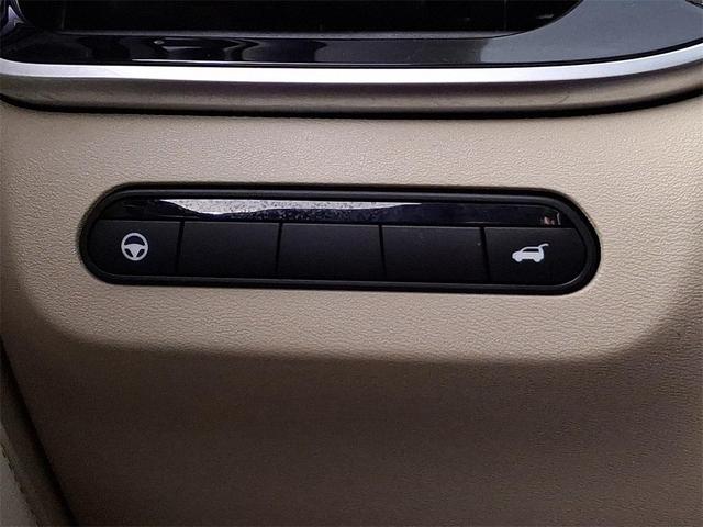 Photo of 2022 Mineral Black INFINITI QX60