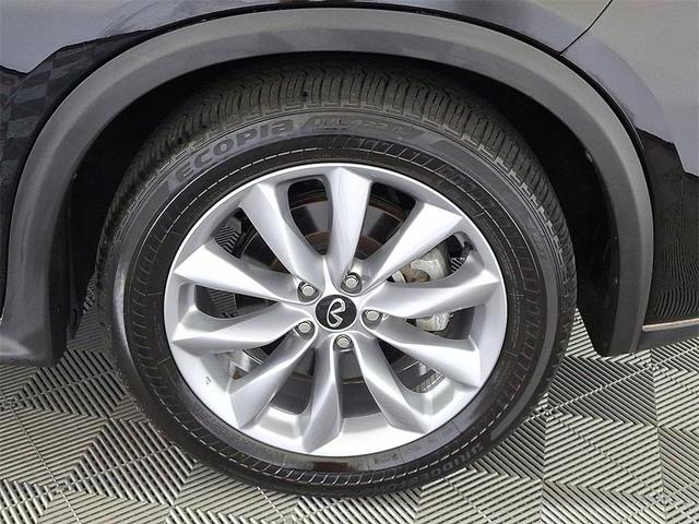 Photo of 2022 Black Obsidian INFINITI QX50
