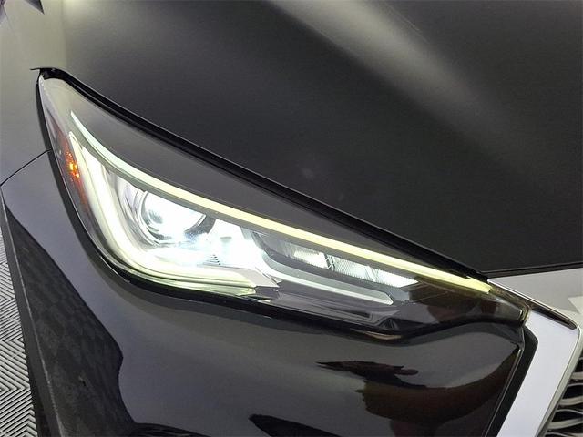 Photo of 2022 Black Obsidian INFINITI QX50