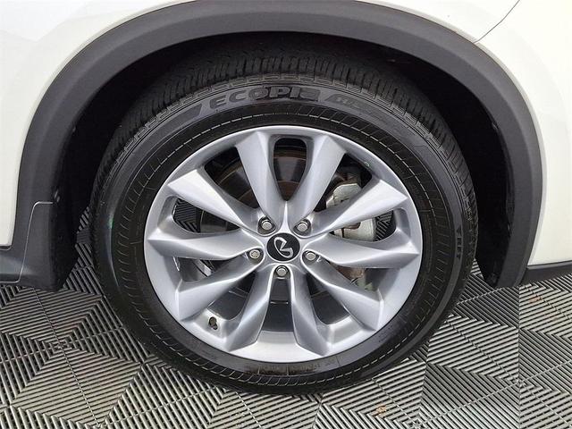 Photo of 2022 Majestic White INFINITI QX50