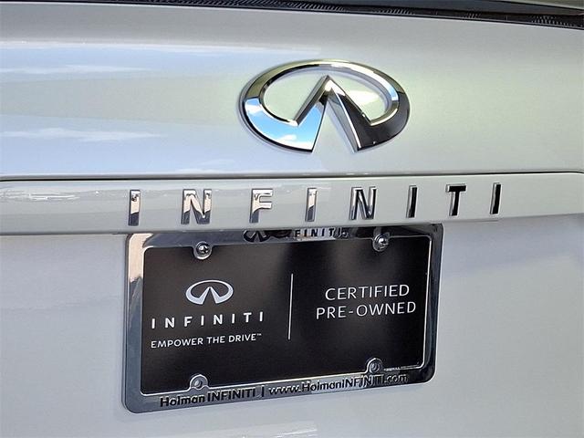 Photo of 2022 Majestic White INFINITI QX50