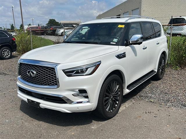 Photo of 2023 Moonstone White INFINITI QX80