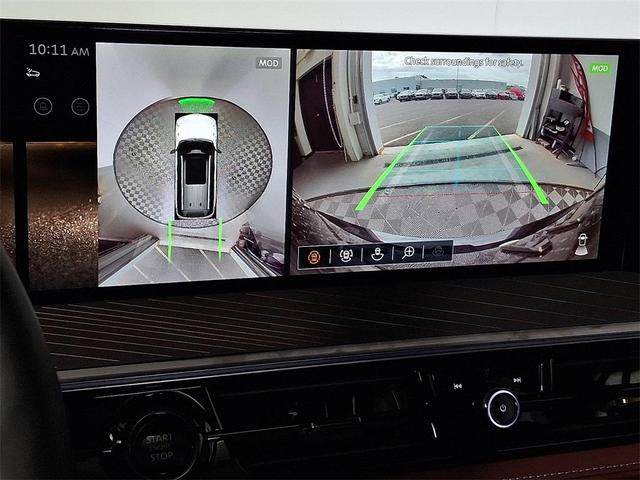 Photo of 2025 Diamond Black INFINITI QX80
