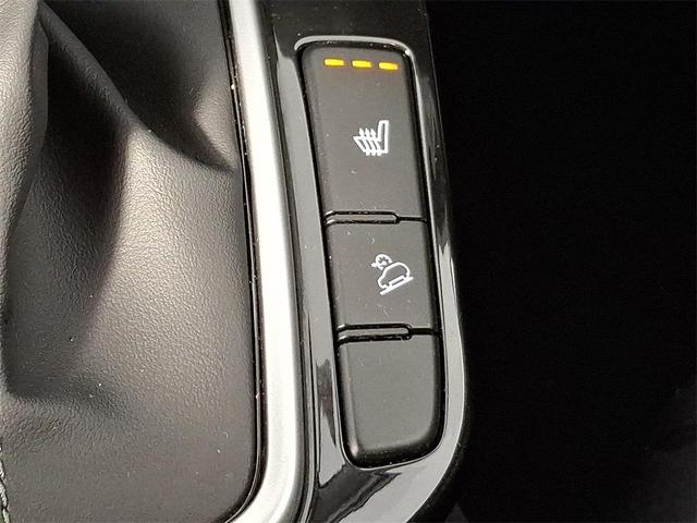 Photo of 2024 Steel Gray Kia Seltos